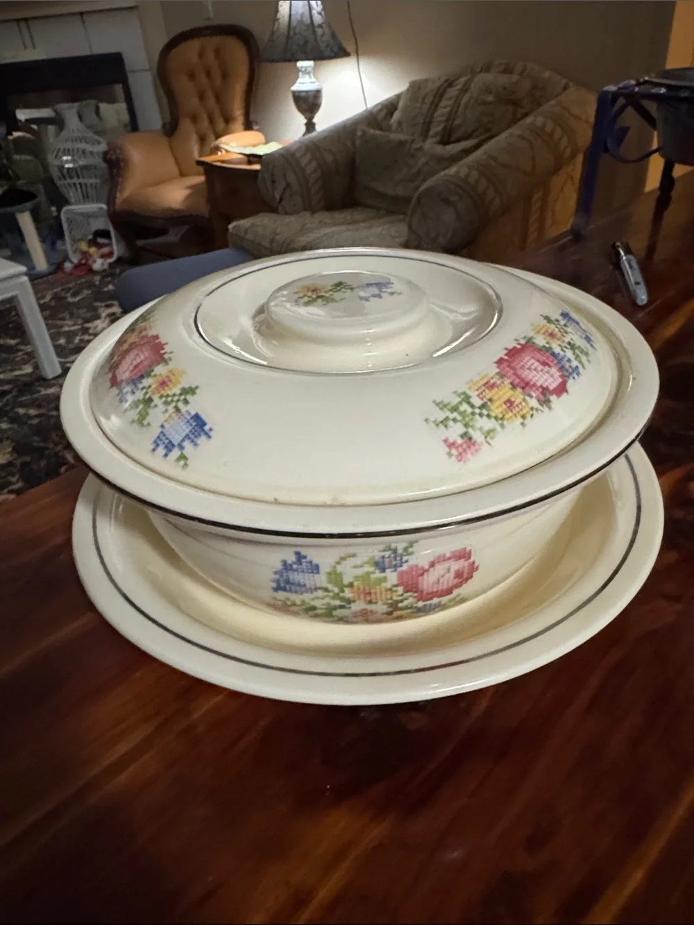 Vintage Floral Covered Serving Bowl - Cream with Pink & Blue Flowers